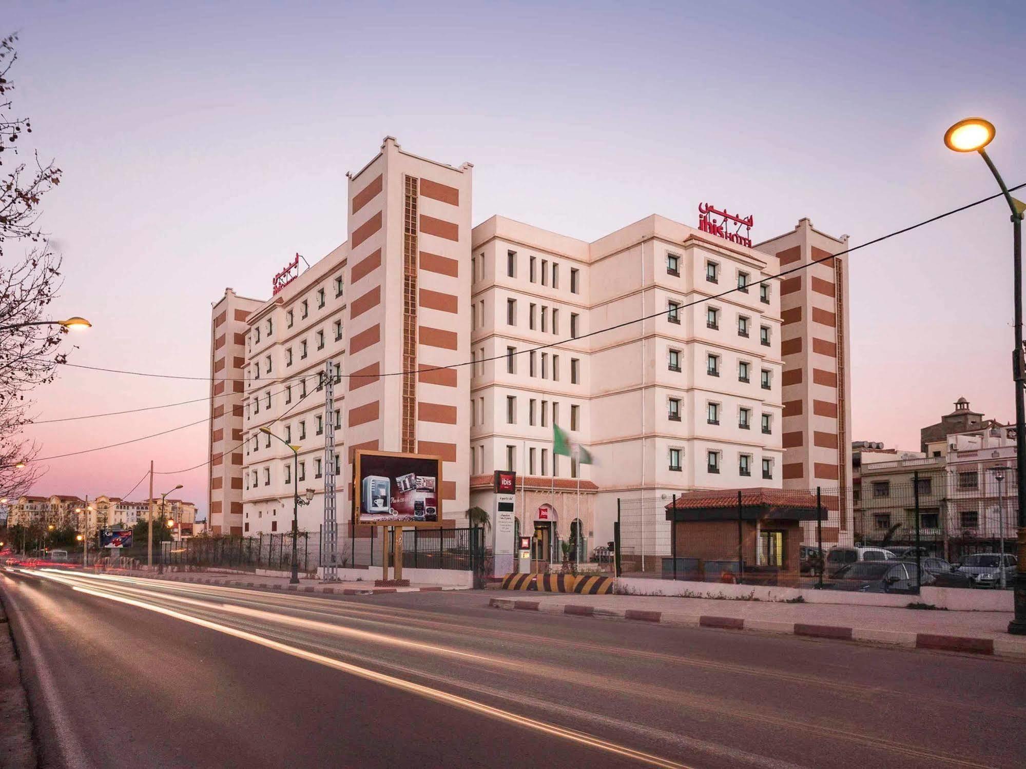 Hotel Ibis Tilimsan Zewnętrze zdjęcie