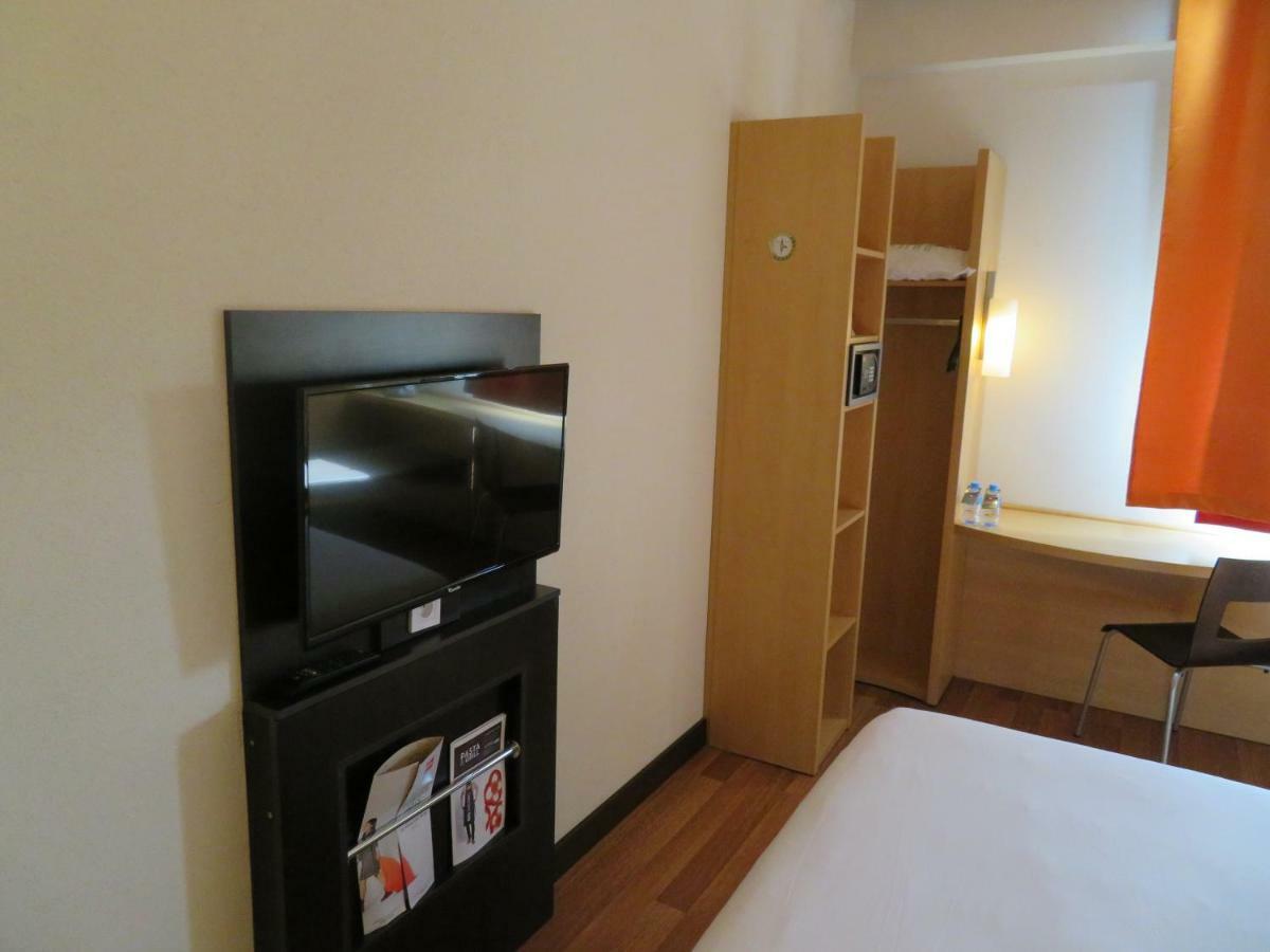 Hotel Ibis Tilimsan Zewnętrze zdjęcie